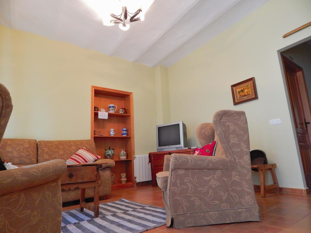 Casa Rural La Perra Gorda Zorita  Buitenkant foto
